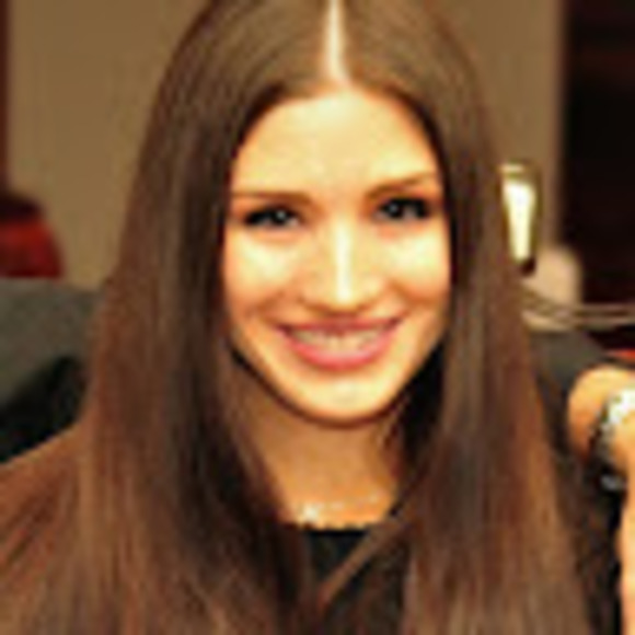 Meet your Posher, Krystle - Picture 1 of 1